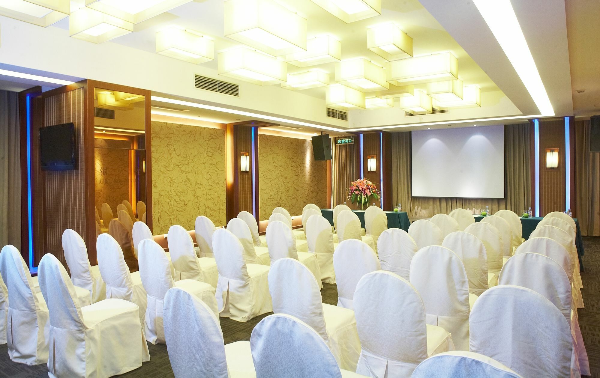 Harriway Hotel Chengdu Exterior foto