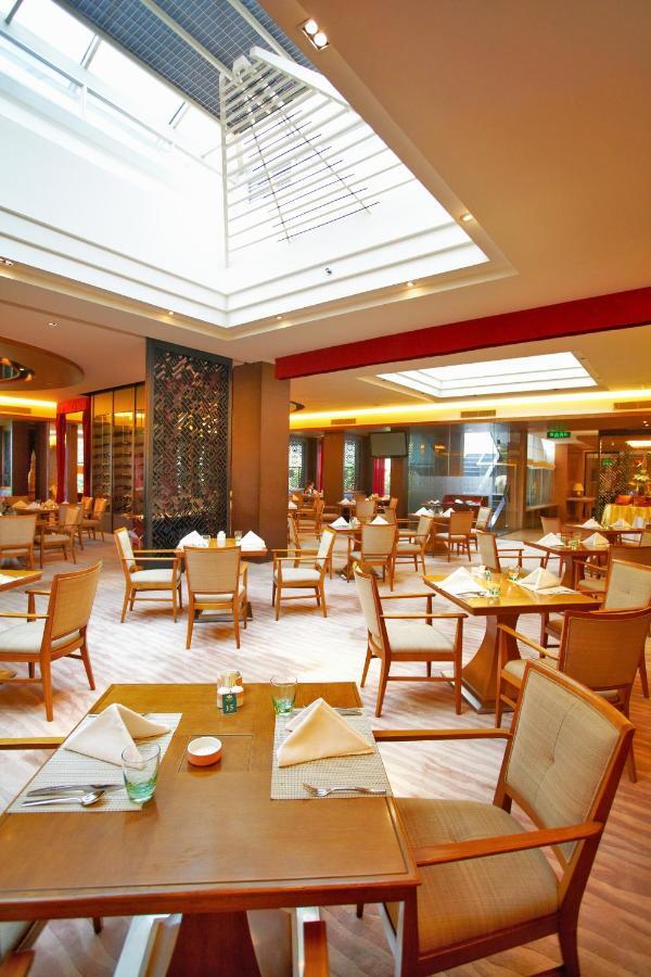 Harriway Hotel Chengdu Exterior foto